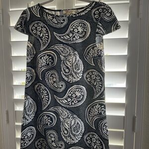 NWOT Aryeh Navy and White Paisley A-Line Dress with Cap Sleeve Size S